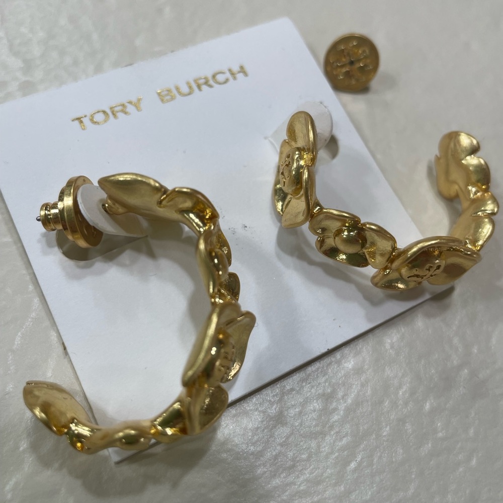 Tory burch earrings